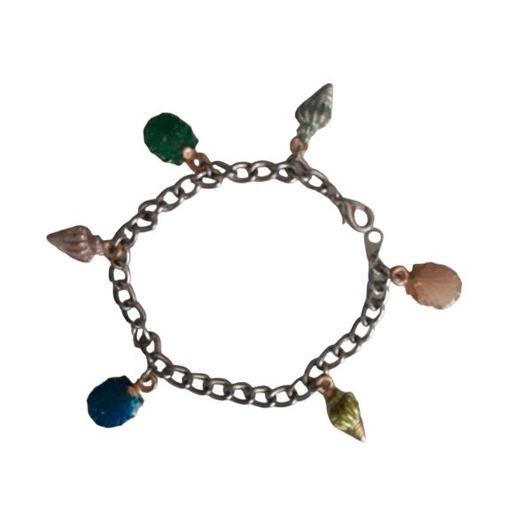 Hand Crafted Charm Bracelet Conch and Clam Shell - Picture 1 of 2
